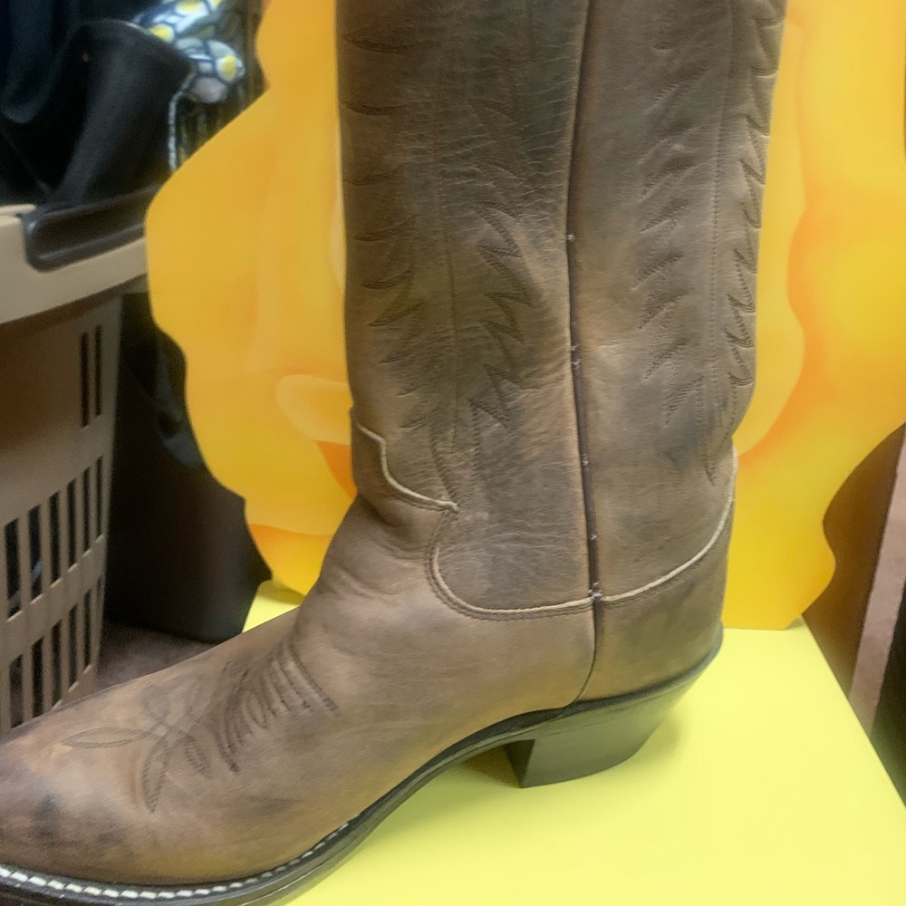 Classic Brown Heeled Cowboy Boots - Women's
